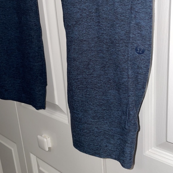 Lululemon Ready to Rulu High-Rise Cropped Jogger Sz 14 Heathered True Navy/Black - Picture 4 of 5